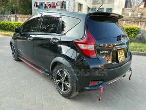 Nissan Note e-Power 2017 Nyeusi