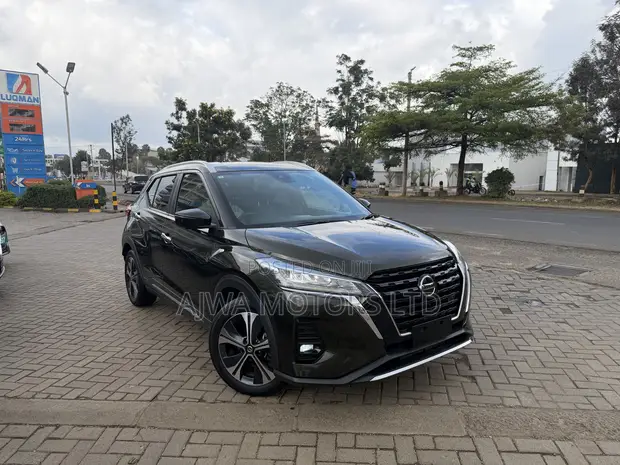 Nissan Kicks 2021 Burgundy - 1