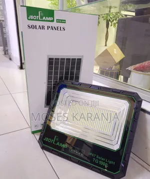 Mwanga wa Solar wa Floodlight wa Kitaalamu IP67 TG 200W