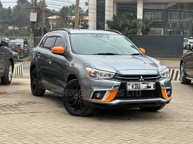 Mitsubishi RVR 2018 Gray - 1