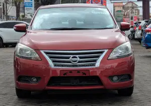 Nissan Bluebird Sylphy 2019 Nyekundu