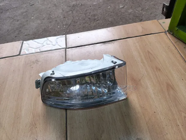 Taa ya Foglight ya Mbele ya Bumper ya Toyota Mark II (GX110/JZX110) Premium - 1