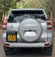 Toyota Land Cruiser Prado 2013 Silver - 2