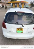 Toyota Corolla Spacio 2004 - Nyeupe - 4
