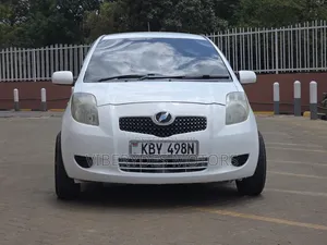 Toyota Vitz 2006