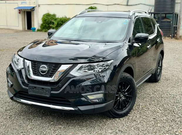 Nissan X-Trail 2020 Nyeusi - 1