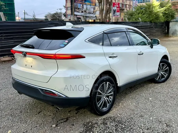 Toyota Harrier 2020 Nyeupe - 1