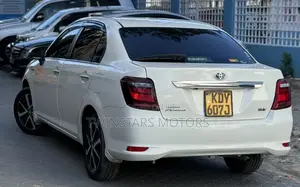 Toyota Axio 1.5 Hybrid G 2WD 2019 Nyeupe