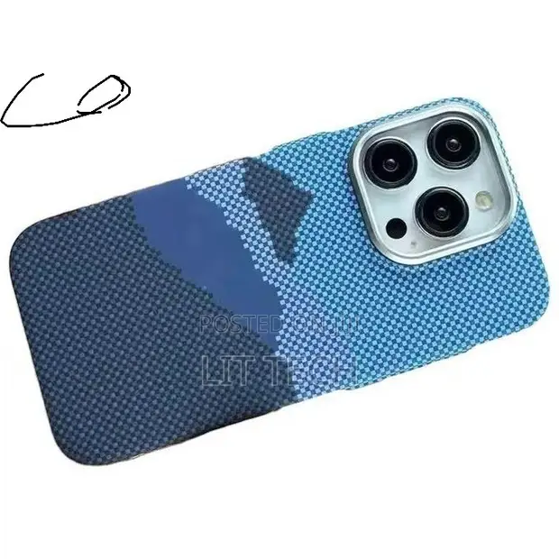 Luxo Carbon Fibre Tribal MagSafe Case for iPhone 15 Pro Max - 1