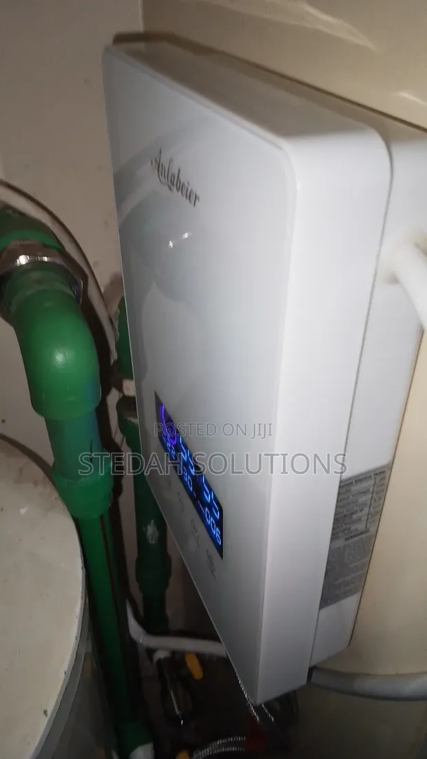 Premier Tankless Wall Mount Water Heater (5.5kW) - 1