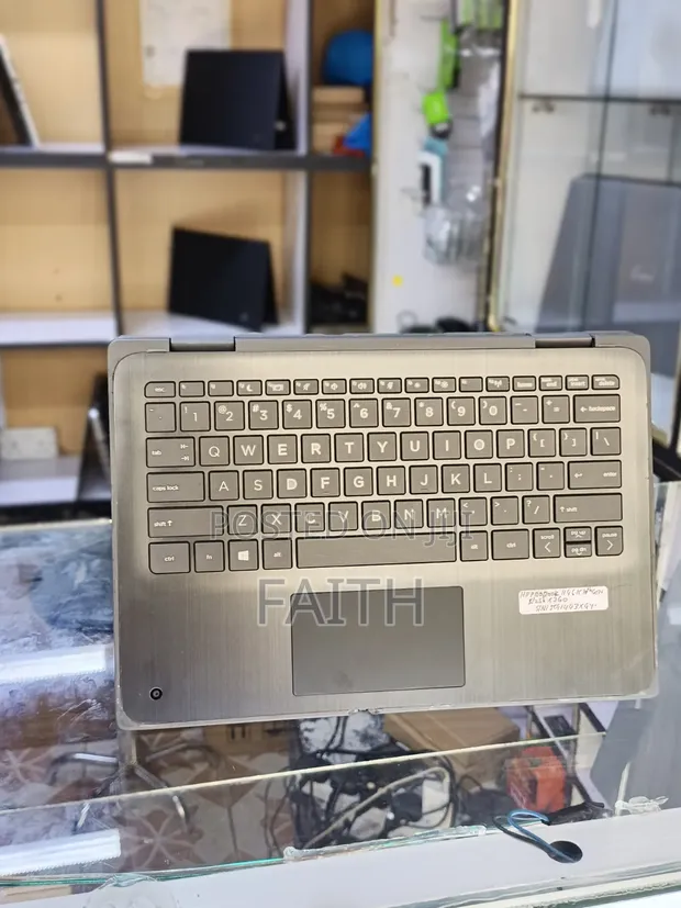 HP Chromebook X360 8GB Intel Core i5 256GB SSD - 1