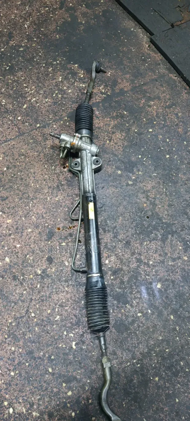 Mitsubishi Pajero Steering Rack - 1
