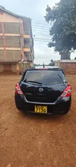 Nissan Tiida 1.5L 16V 2010 Black - 4