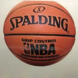 Mpira wa Kikapu wa Spalding wa Rangi ya Beige