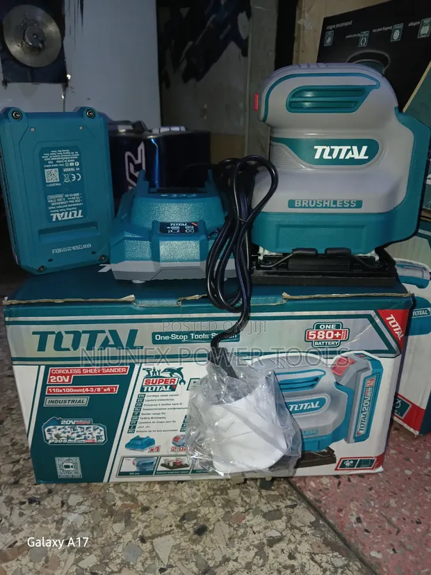 Total TSHSLI20141 Cordless Sheet Sander 20V - 1