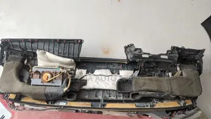 Dashboard ya Toyota Harrier 2015