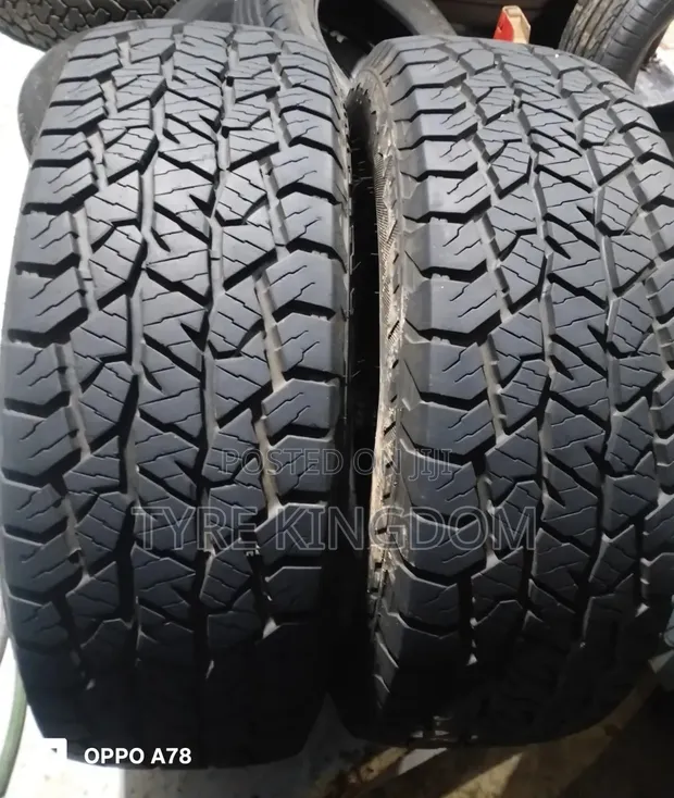 Slightly Used Hankook Tyres 265/70R17 - 1
