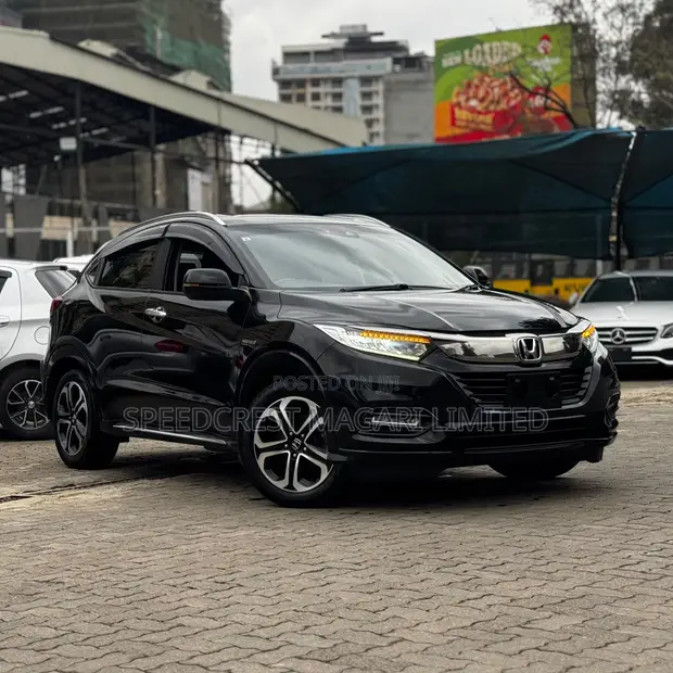 Honda Vezel 1.5 2WD 2019 Black - 1