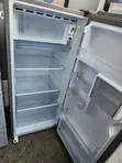 Haier 195L Mirrored Door Fridge - 2
