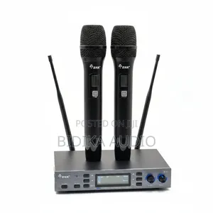 BNK IS-20 Dual-Channel UHF Wireless Microphone System