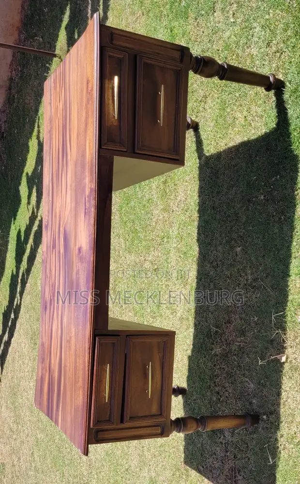 Traditional Mahogany Writer's Desk with Hidden Compartment - 1