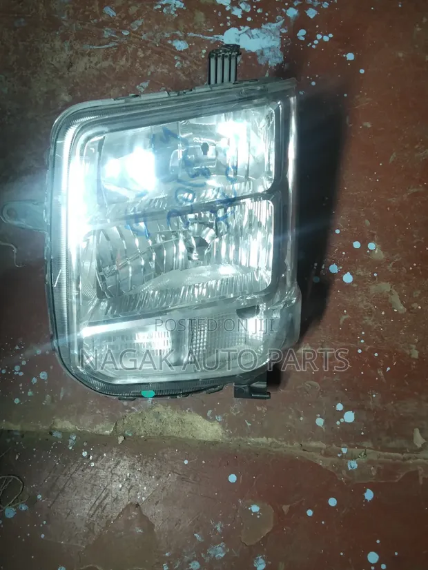 Suzuki Every 2018 Headlight - Xenon Type - 1