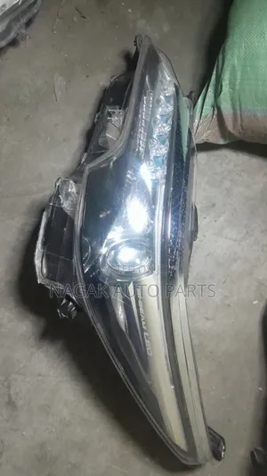 Toyota Fortuner 2015 Headlight (Non-Xenon)