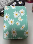 Kishikilia Kadi cha Bluu Chenye Maua cha Zip-Around - 1