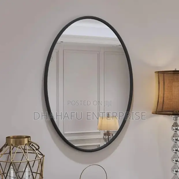 Nordic Oval Mirror - 70cm | Modern Wall Decor - 1