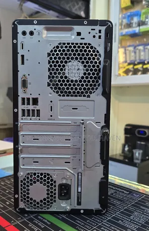 HP ProDesk 400 G4 Desktop Computer - Core i7, 8GB RAM, 500GB HDD