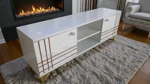 Sydney 4ft TV Console yenye Rafu na Kabati