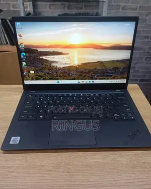 Laptopi ya Lenovo ThinkPad X1 Carbon (i7, 16GB RAM, 512GB SSD)