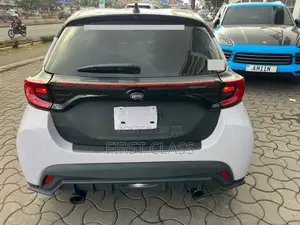 Toyota Yaris 2020 Kijivu