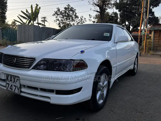 Toyota Mark II 2.0 RWD 1998 Nyeupe - 1