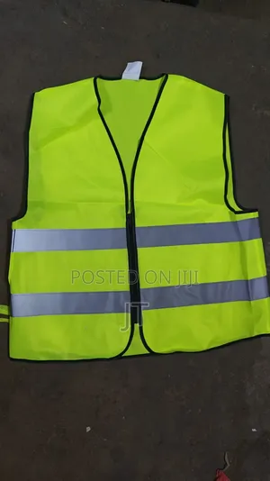 Green Safety Vest with Front Zipper