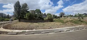 Sehemu ya Robo Akiwa ya Makazi Inauzwa - Kahawa Sukari