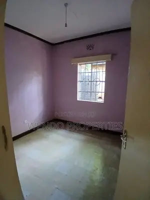 Bungalow ya Vyumba 2 na DSQ kwa Ajili ya Kukodisha Karen C