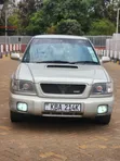 Subaru Forester 2.0 S 2000 Dhahabu - 2