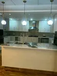 Villa ya Kifahari ya Vyumba 6 Runda kwa Ajili ya Kukodisha - 3