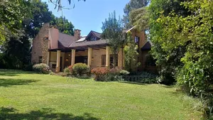 5-Bedroom Villa for Sale in Hardy, Karen
