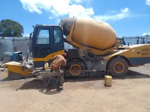 Self Loading Concrete Mixer & Pump for Hire