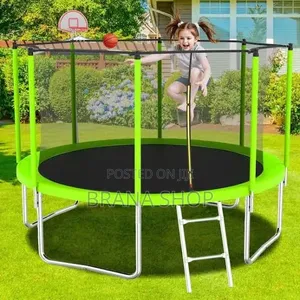 10ft Lime Green Kids Trampoline - Eneo Kubwa la Kucheza Bustanini