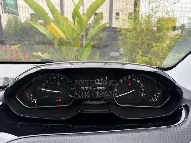Peugeot 208 GT-Line Turbo Automatic 2019 - 1