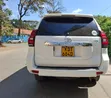 Toyota Land Cruiser Prado 2.7i 2011 Nyeupe - 4