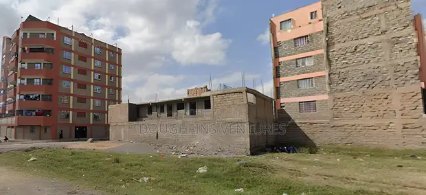 Kiwanja Bora cha Biashara kwa Uuzaji Tassia, Nairobi - 1