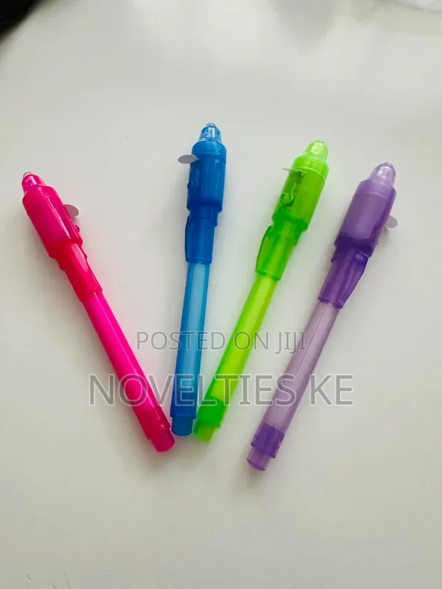 Invisible Ink Pen with UV Light - 1