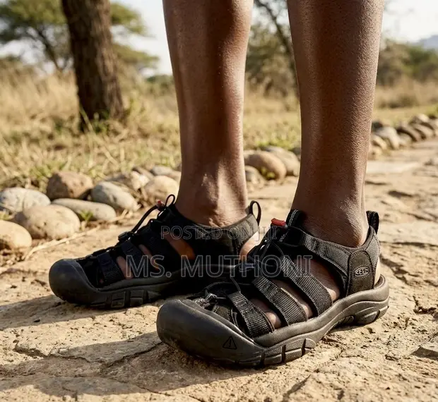 Sandals za Keen Newport H2 za Nje - Nyeusi Kabisa - 1
