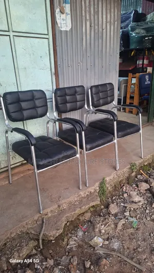 Kiti cha Ofisi/Saloon - Kipya Kabisa