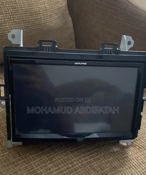 Alpine EX900-AL/VE 9" Touchscreen Car Stereo - 1