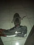 Nguo za Nike za Nike - Saizi 39.5 - 1